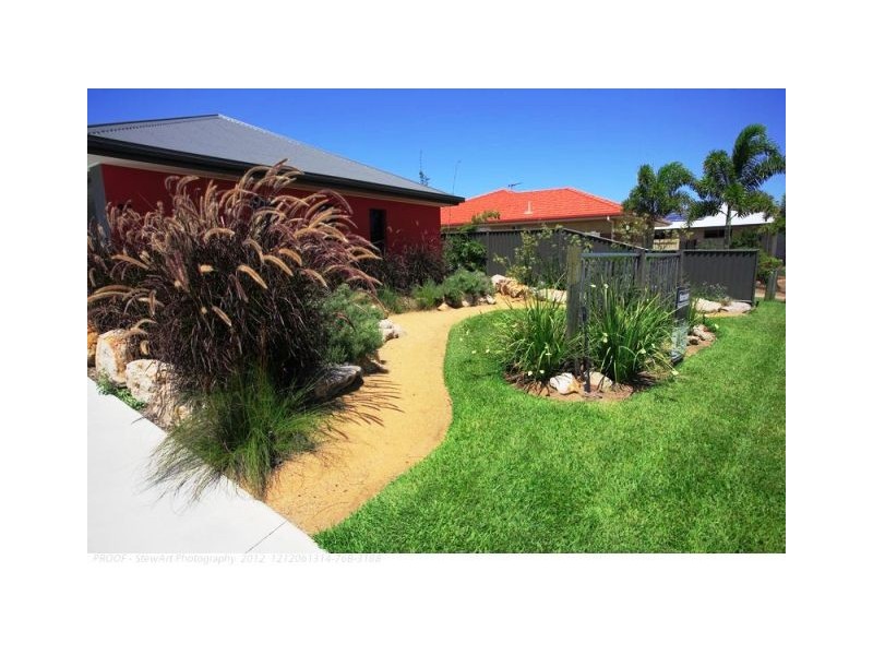 17 Louise Dve, Burrum Heads QLD 4659