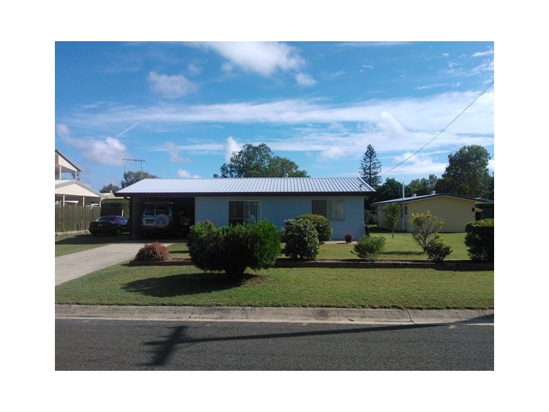 11 Boronia Street, Burrum Heads QLD 4659