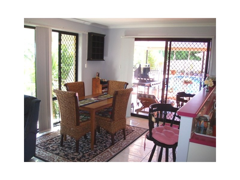 41 Lucas Drive, Burrum Heads QLD 4659