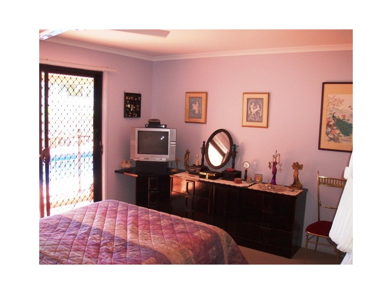 41 Lucas Drive, Burrum Heads QLD 4659