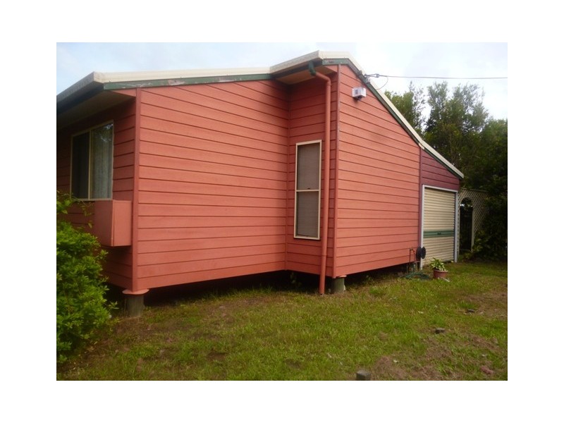 65 Government Road, Burrum Town QLD 4659