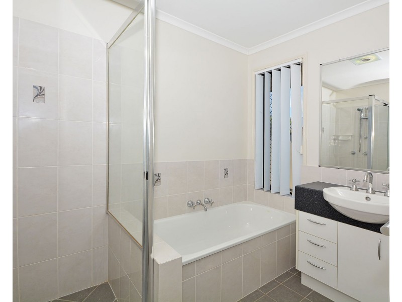 13 Bentwood Cres, Burrum Heads QLD 4659