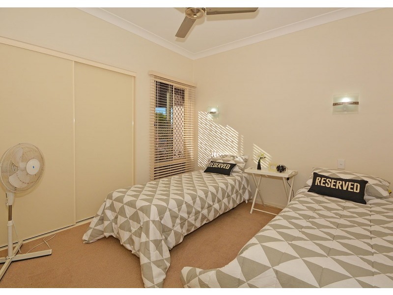 1 Wren Way, Burrum Heads QLD 4659