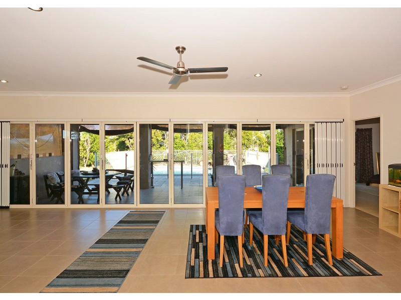 1 Wren Way, Burrum Heads QLD 4659