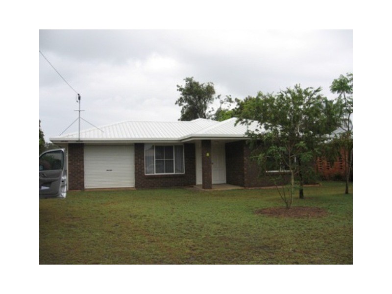 8 Cassia Street, Burrum Heads QLD 4659