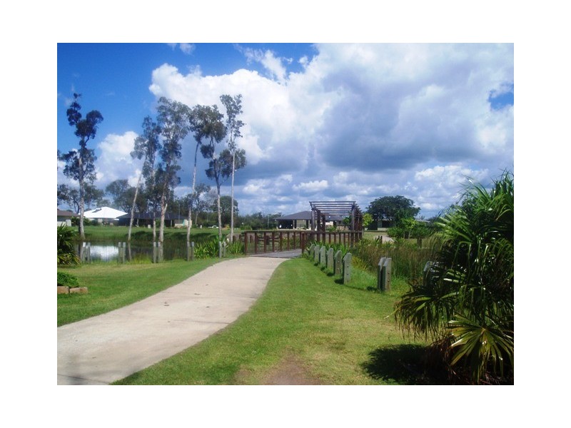 68 Barramundi Dve, Burrum Heads QLD 4659