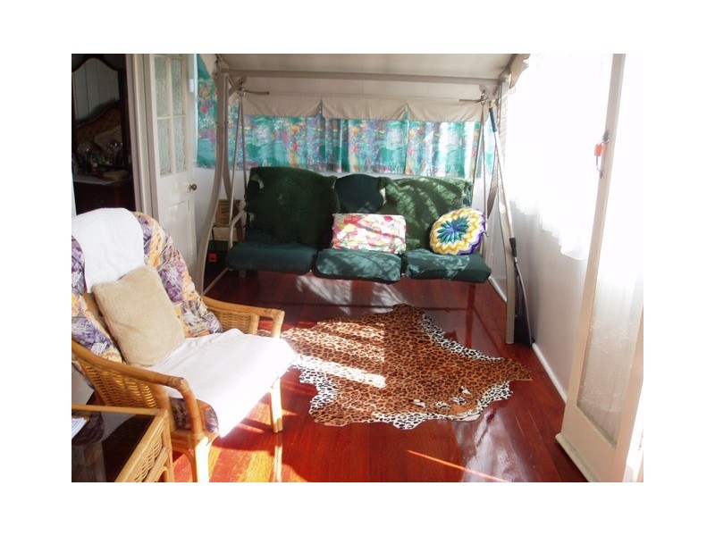 9 Hoffman St, Burrum Heads QLD 4659