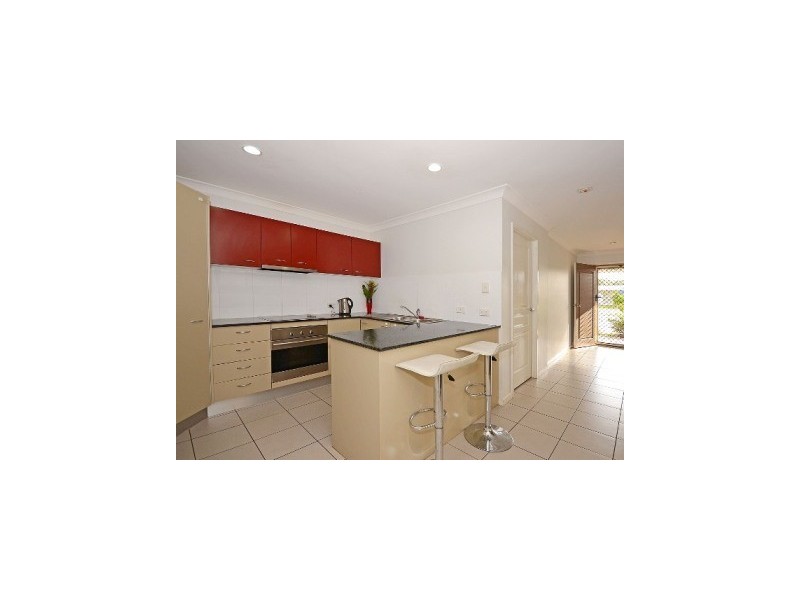 28 Wave Crt, Toogoom QLD 4655