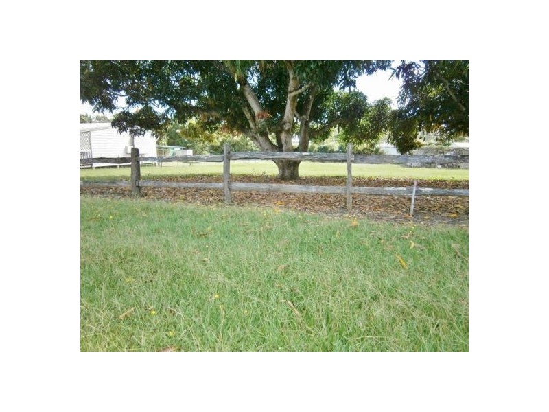 7 Charles Street, Howard QLD 4659