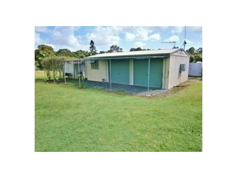 5 Charles Street, Howard QLD 4659