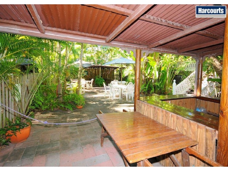 23 William Street, Howard QLD 4659
