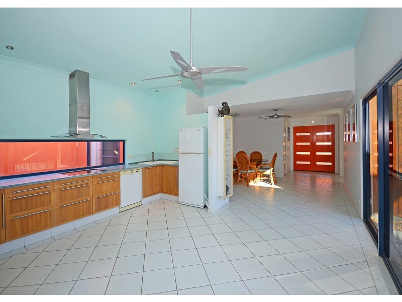 27 Traviston Way, Burrum Heads QLD 4659