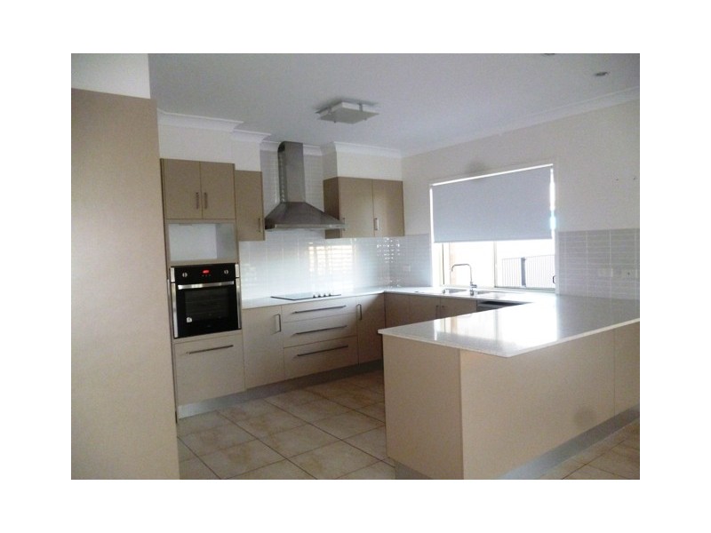 46 Sunrise Crescent, Burrum Heads QLD 4659