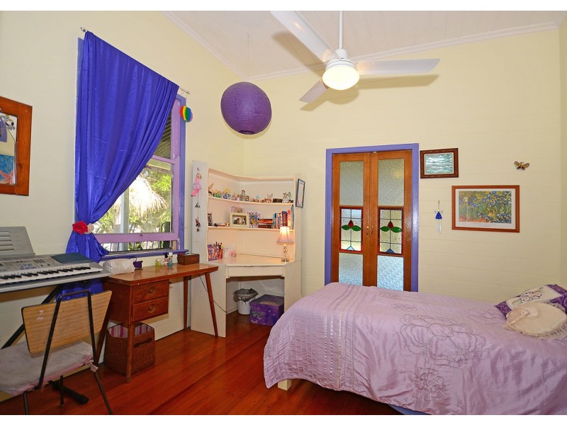 7 Hunter Street, Torbanlea QLD 4662