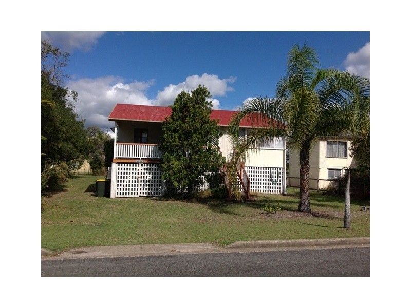 25 Burrum Street, Burrum Heads QLD 4659