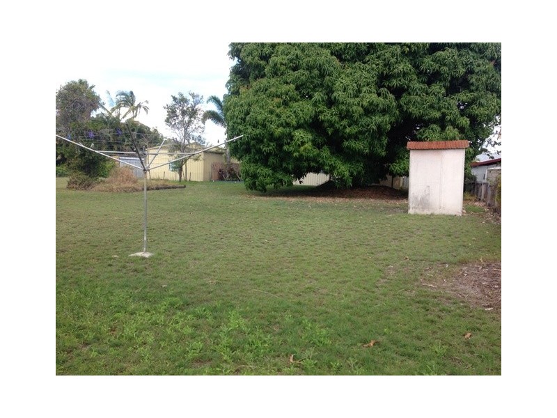 25 Burrum Street, Burrum Heads QLD 4659