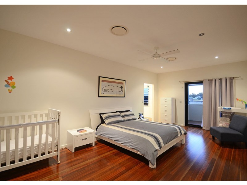 113 Riverview Drive, Burrum Heads QLD 4659