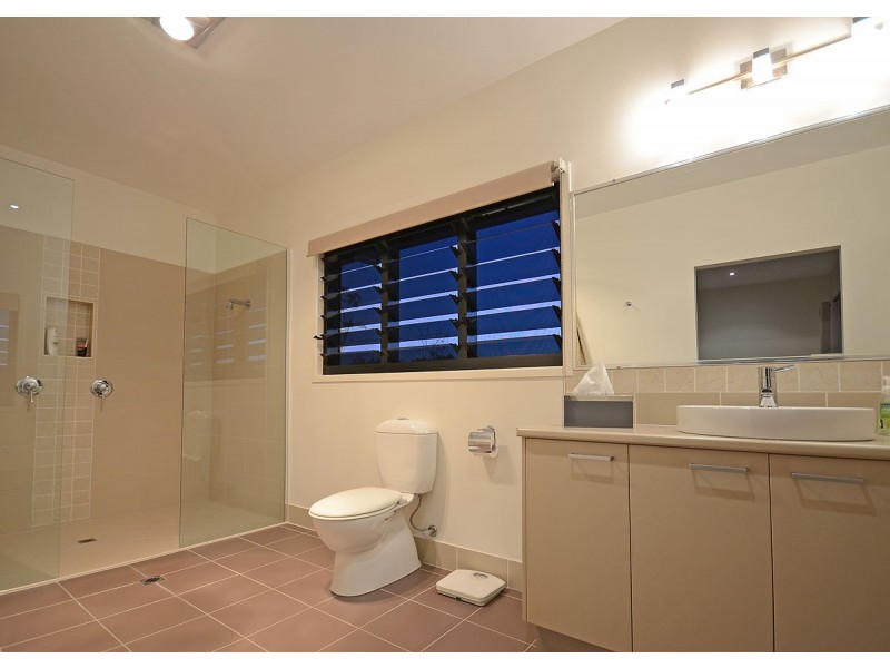 113 Riverview Drive, Burrum Heads QLD 4659