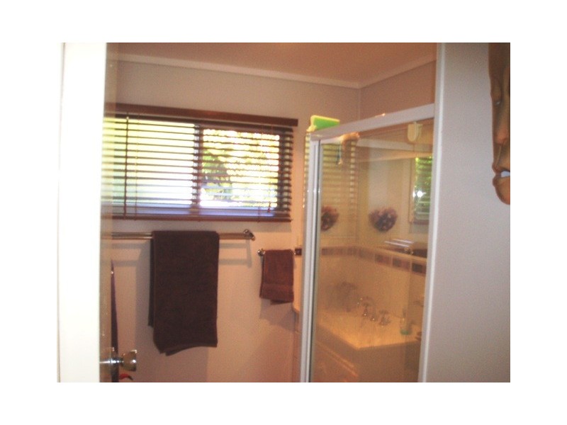 8 Boronia Street, Burrum Heads QLD 4659