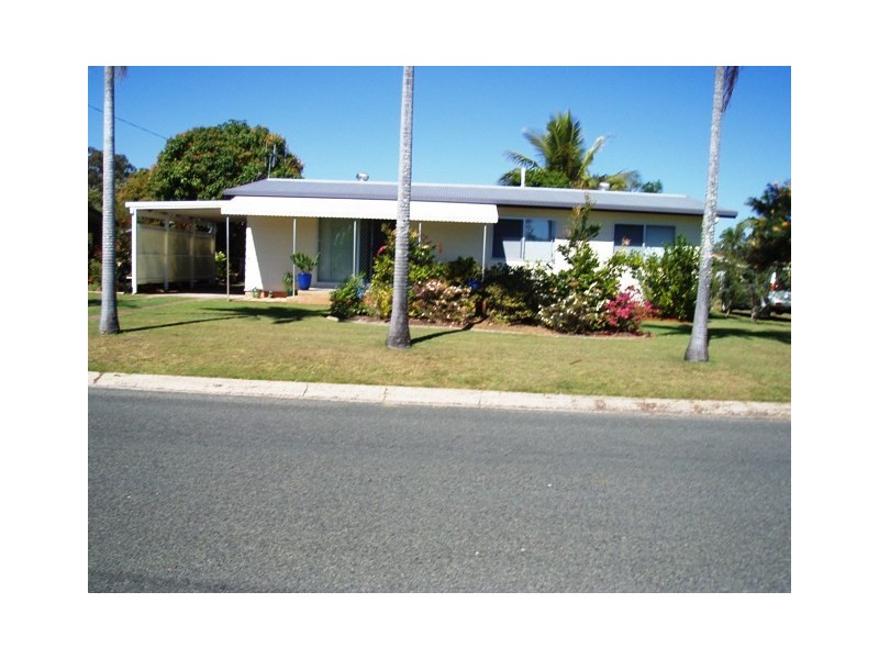 8 Boronia Street, Burrum Heads QLD 4659