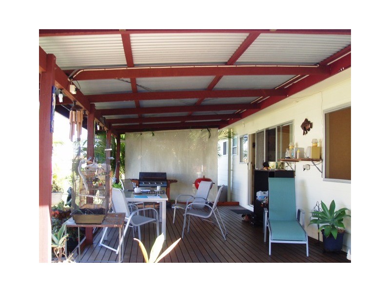 8 Boronia Street, Burrum Heads QLD 4659