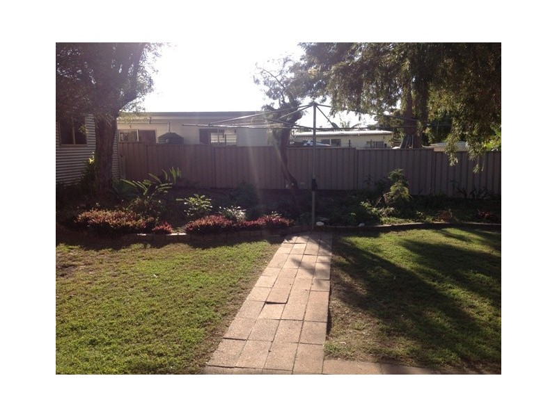 15 Dudley Street, Burrum Heads QLD 4659