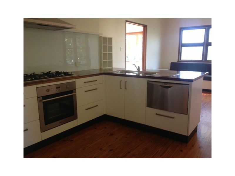 15 Dudley Street, Burrum Heads QLD 4659