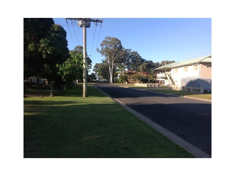 15 Dudley Street, Burrum Heads QLD 4659