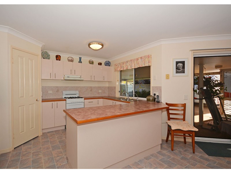 8 Amber Crt, Burrum Heads QLD 4659