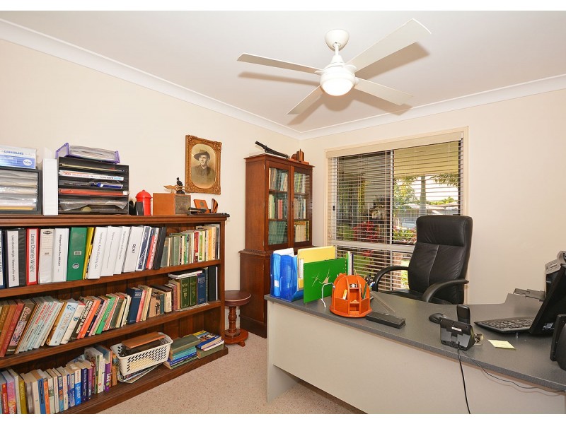 8 Amber Crt, Burrum Heads QLD 4659