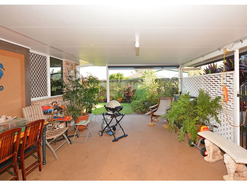 8 Amber Crt, Burrum Heads QLD 4659