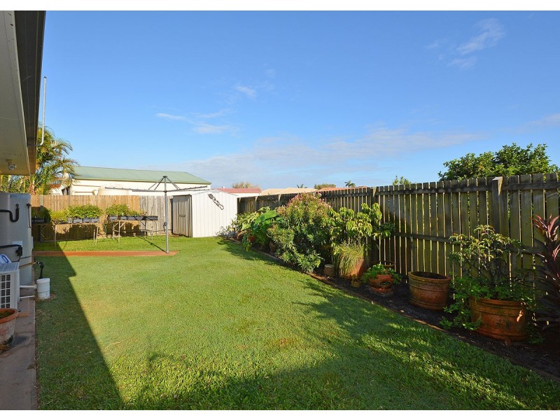 8 Amber Crt, Burrum Heads QLD 4659
