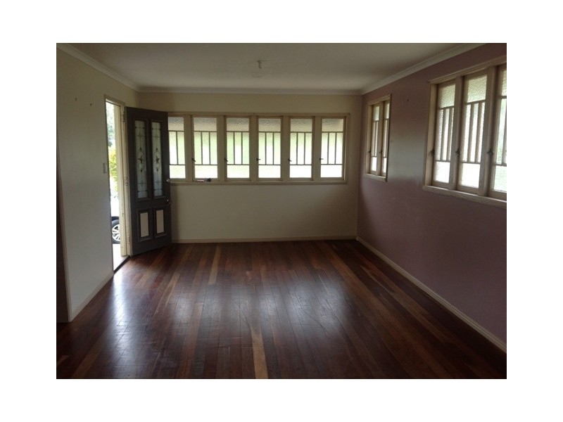 9-11 James Street, Howard QLD 4659