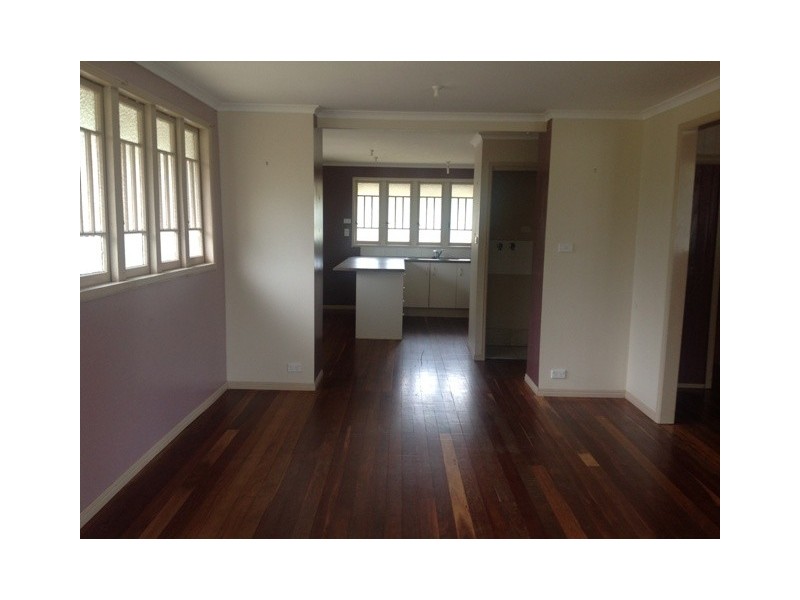 9-11 James Street, Howard QLD 4659