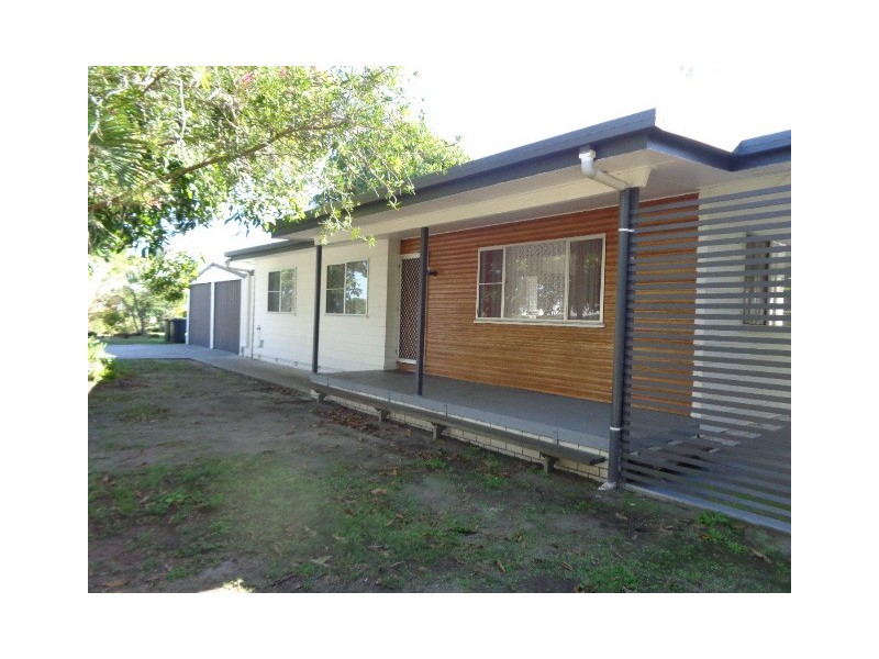 41 Burrum Heads Road, Burrum Heads QLD 4659