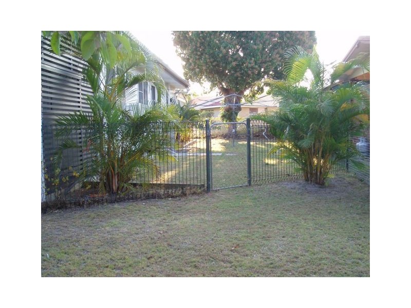 41 Burrum Heads Road, Burrum Heads QLD 4659