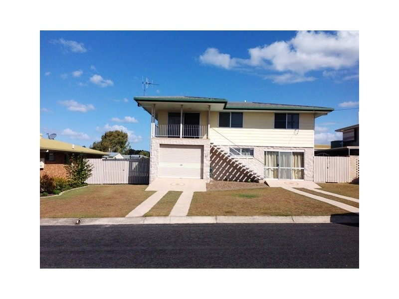 41 Riverview Drive, Burrum Heads QLD 4659