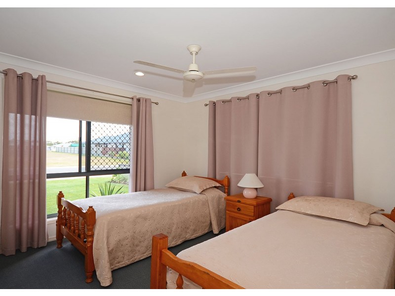 29 Louise Drive, Burrum Heads QLD 4659