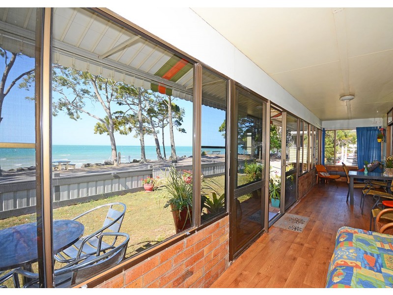38 Esplanade, Burrum Heads QLD 4659