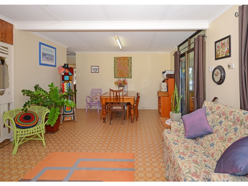 38 Esplanade, Burrum Heads QLD 4659