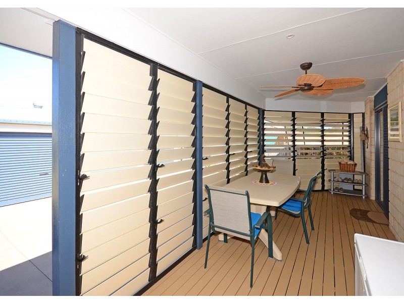 10 Lakes Boulevard, Burrum Heads QLD 4659