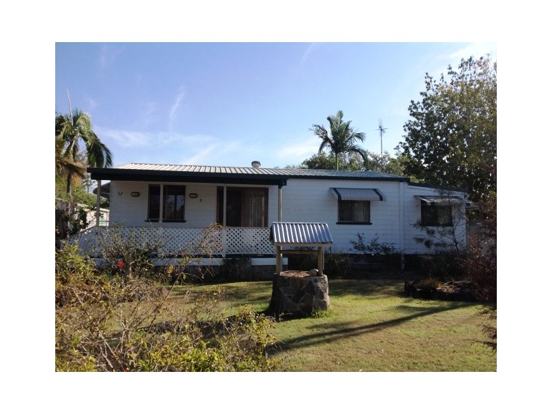 58 Robertson Street, Torbanlea QLD 4662