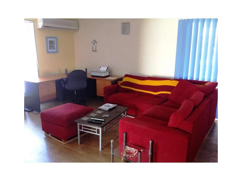 10 Mark Ave, Toogoom QLD 4655