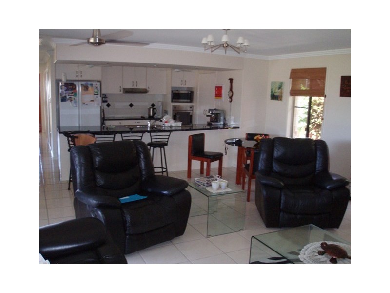 14 Bryan Crt, Burrum Heads QLD 4659