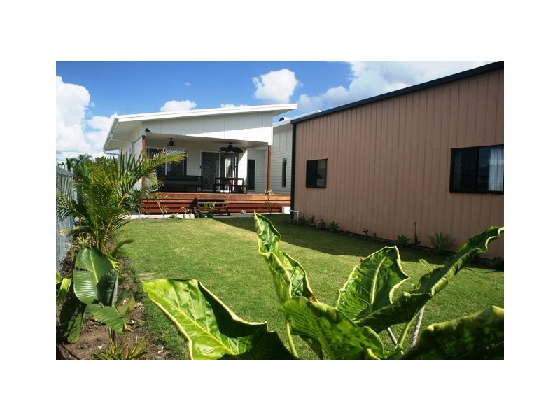 34 Beach Dr, Burrum Heads QLD 4659