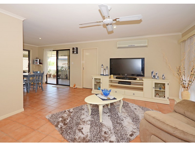 14 Warringal Court, Burrum Heads QLD 4659