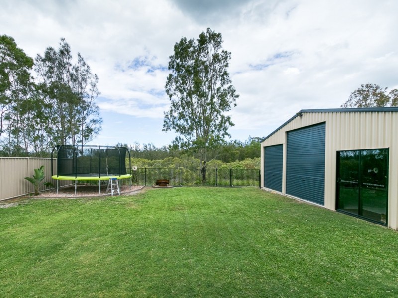 8 Eds Place, Burrum Heads QLD 4659