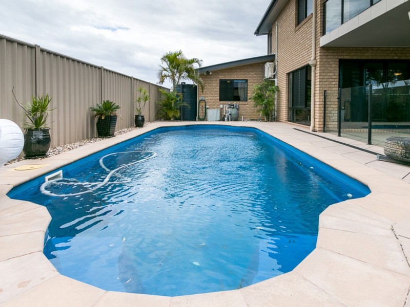 8 Eds Place, Burrum Heads QLD 4659