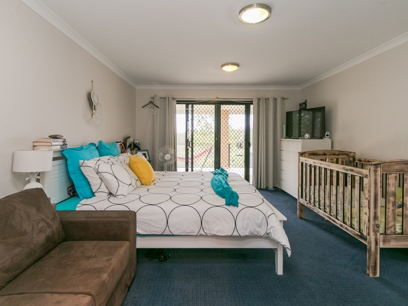 8 Eds Place, Burrum Heads QLD 4659