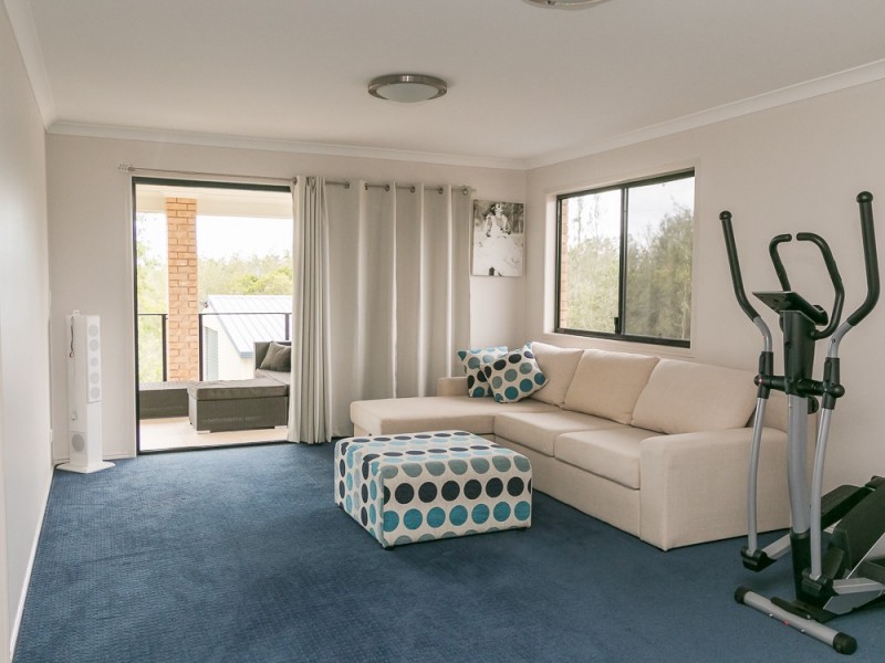 8 Eds Place, Burrum Heads QLD 4659